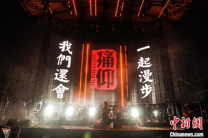 陽光沙灘與27組“熱愛” 蝦米音樂節(jié)高質(zhì)亮相的背后(圖1) 陽光沙灘與27組“熱愛” 蝦米音樂節(jié)高質(zhì)亮相的背后(圖1)