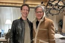 黃仁勛與扎克伯格罕見同框 互換外套引發熱議